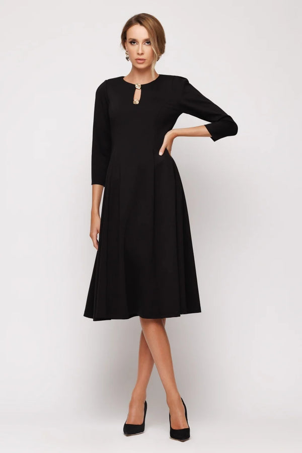 Rochie Office cu Decolteu Keyhole și Nasturi Decorativi