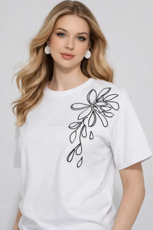 Tricou dama alb cu broderie in contrast