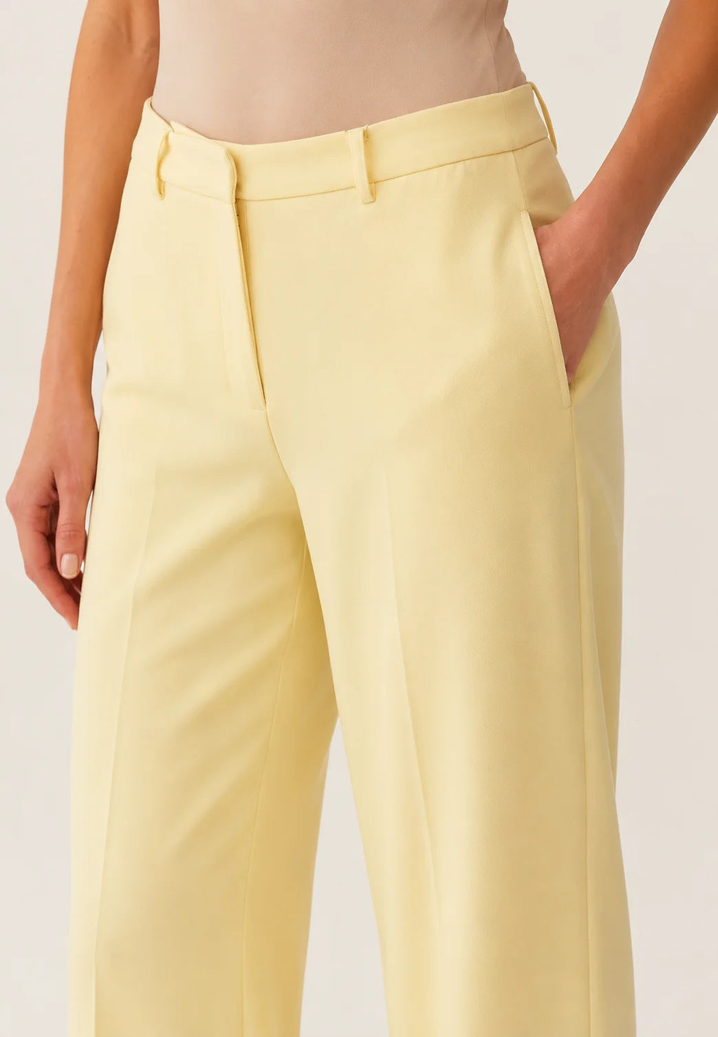 PANTALON FEMEI TATUUM (ZORTANA)